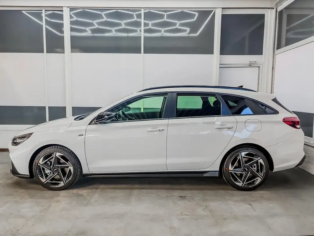 Hyundai i30 - Thumbnail 3