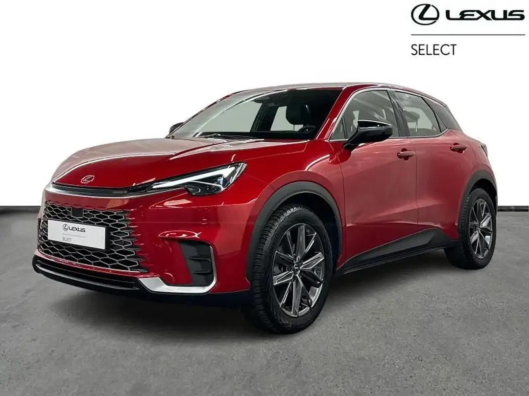 Lexus LBX - Thumbnail 1