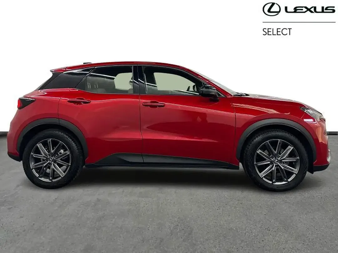 Lexus LBX - Thumbnail 14