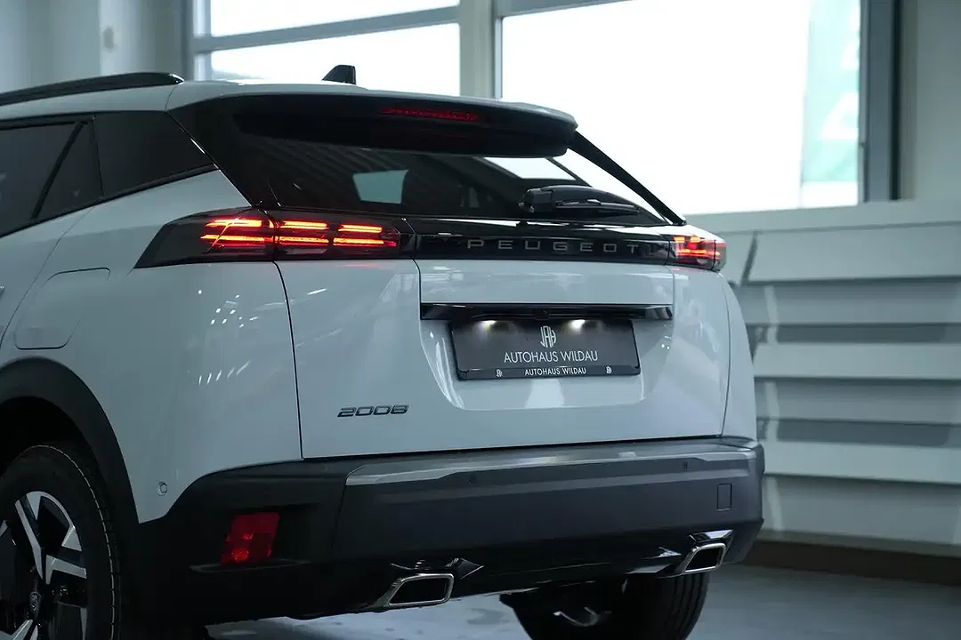 Peugeot 2008 - Thumbnail 11