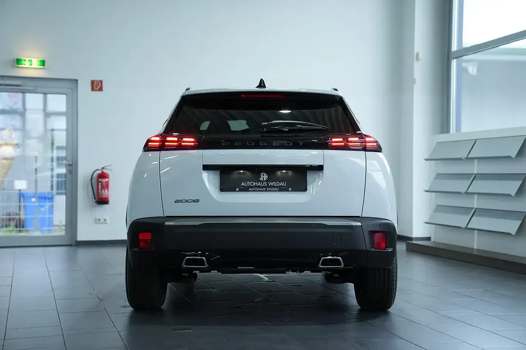 Peugeot 2008 - Thumbnail 8