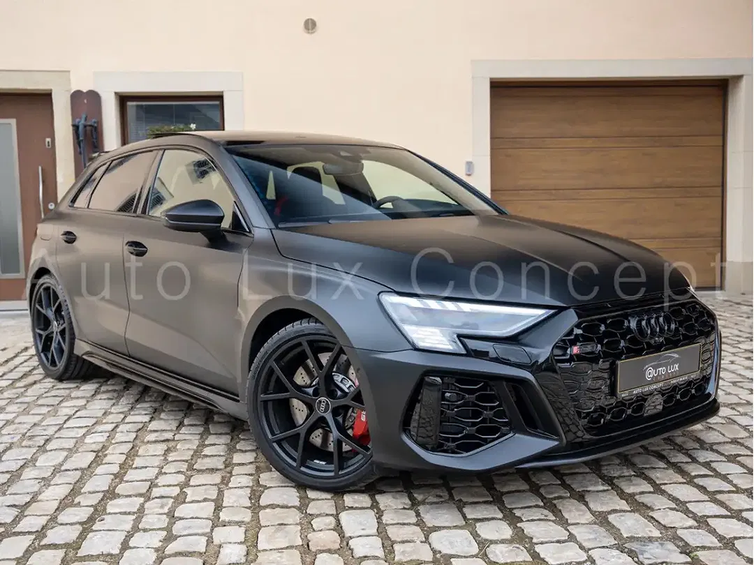 Audi RS3 - Thumbnail 2