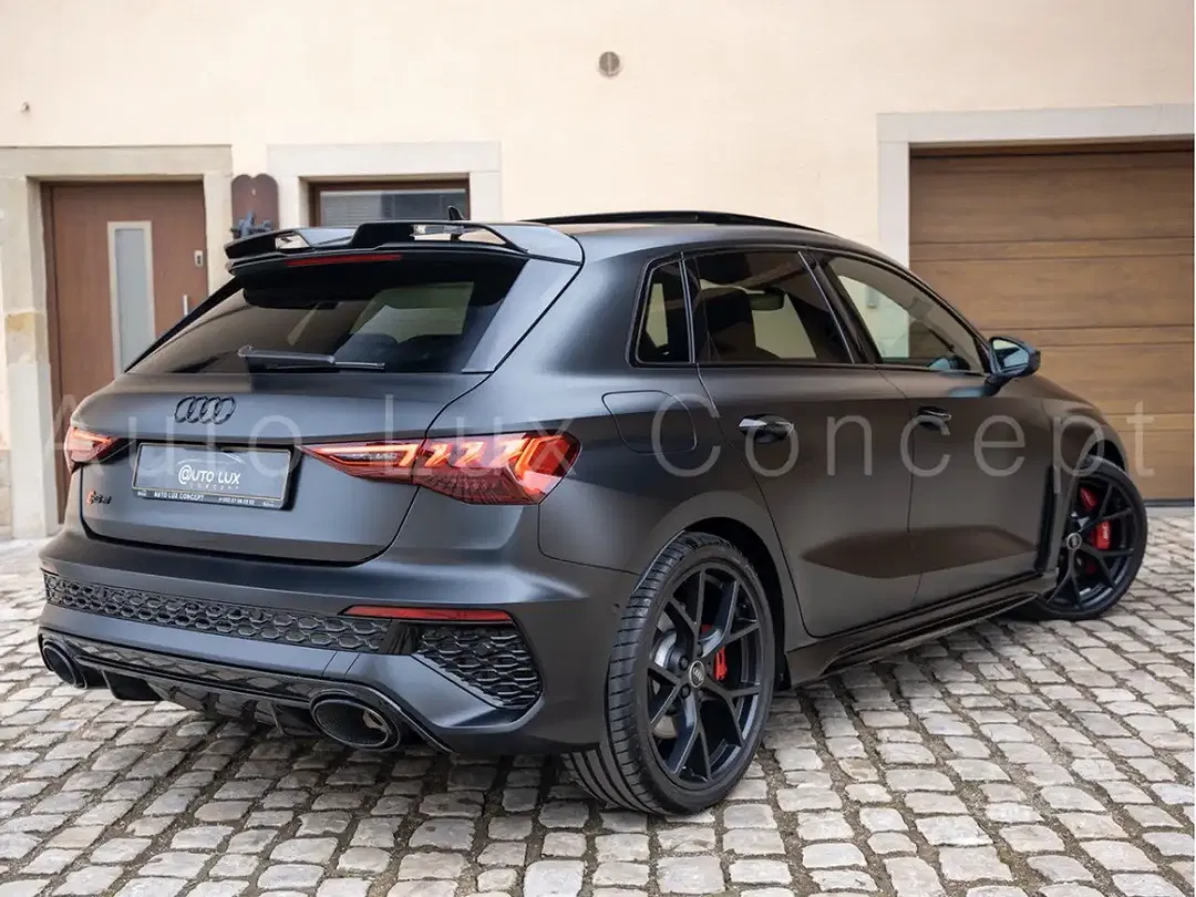 Audi RS3 - Thumbnail 3