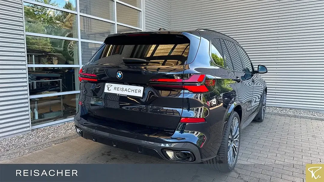 BMW X5 - Thumbnail 2