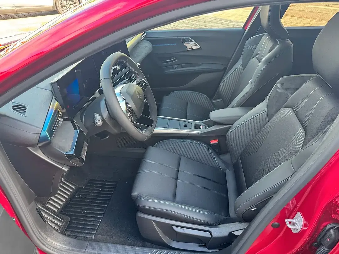 Renault Clio - Thumbnail 12