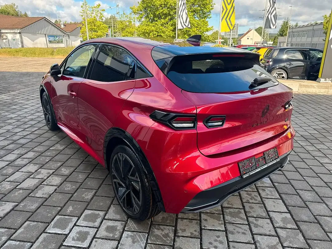 Renault Clio - Thumbnail 8