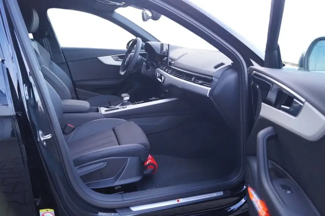 Audi A4 - Thumbnail 12
