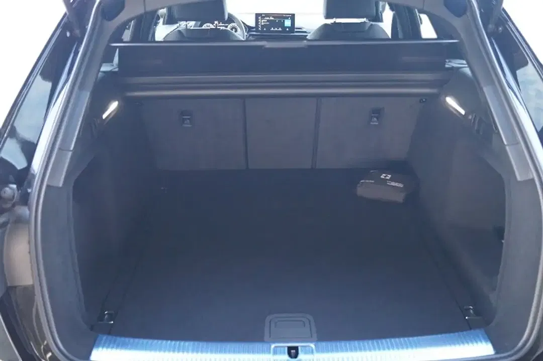 Audi A4 - Thumbnail 15