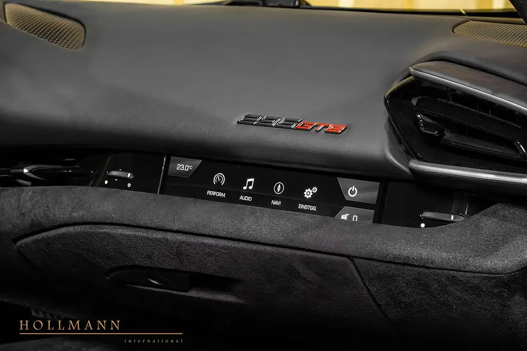 Ferrari 296 GTB - Thumbnail 14