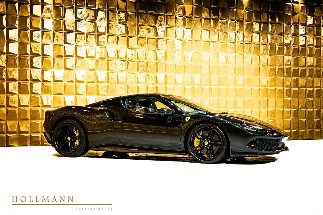 Ferrari 296 GTB - Thumbnail 7