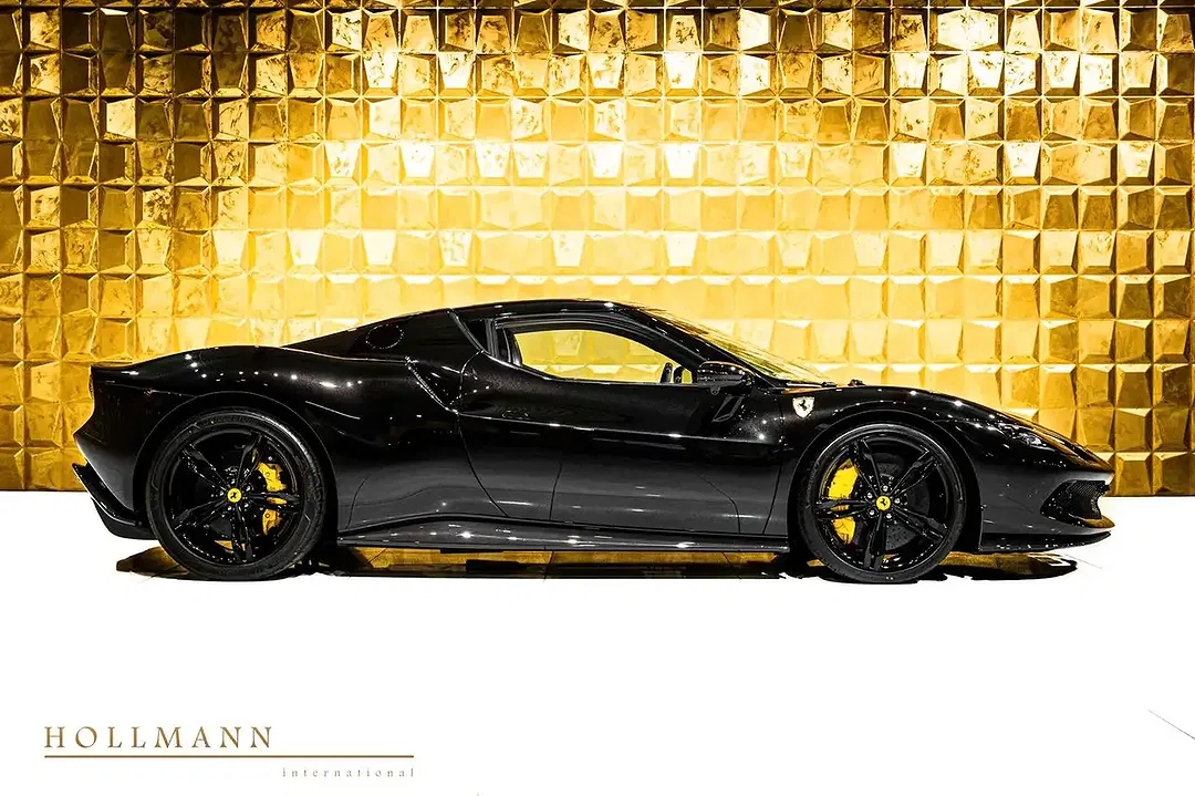 Ferrari 296 GTB - Thumbnail 8