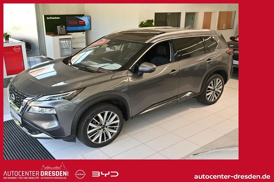 Nissan X-Trail - Thumbnail 1