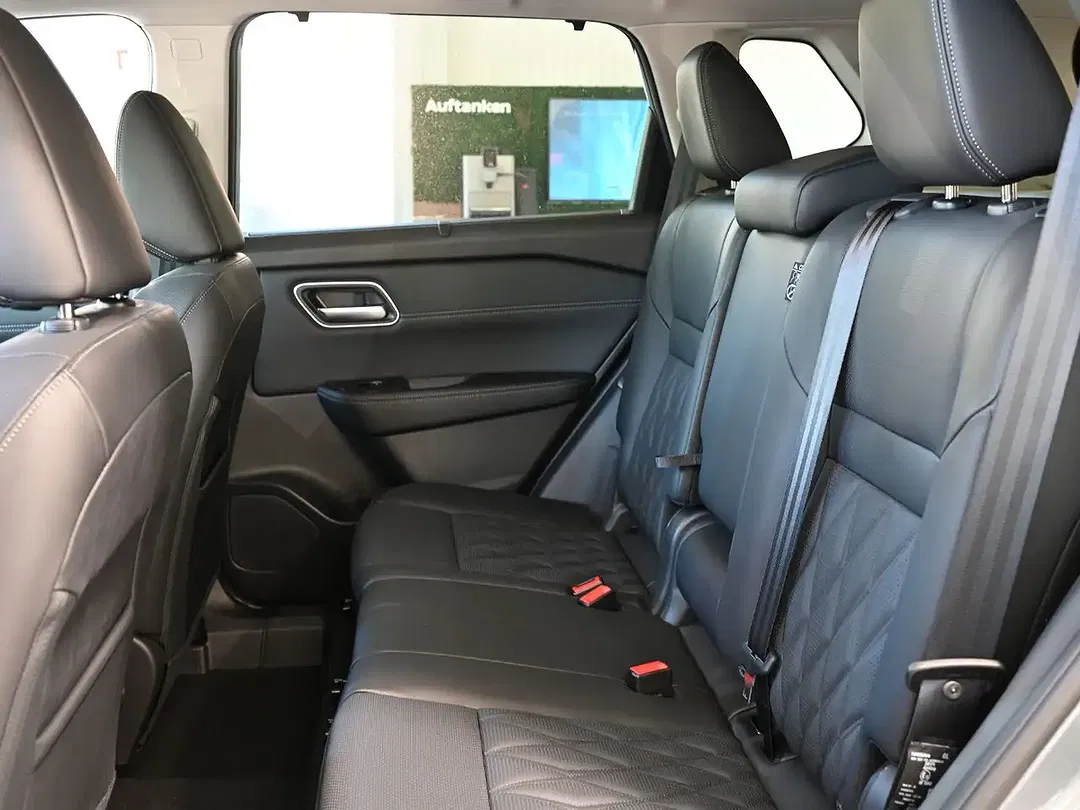 Nissan X-Trail - Thumbnail 13