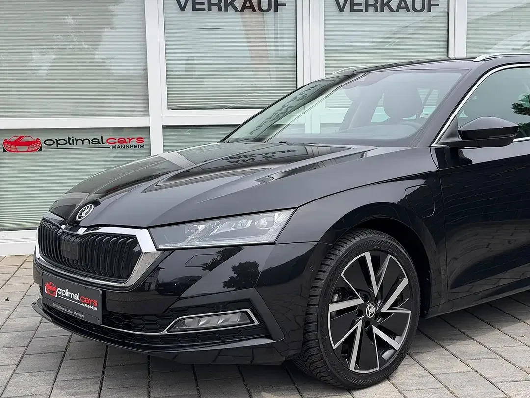 Skoda Octavia - Thumbnail 2