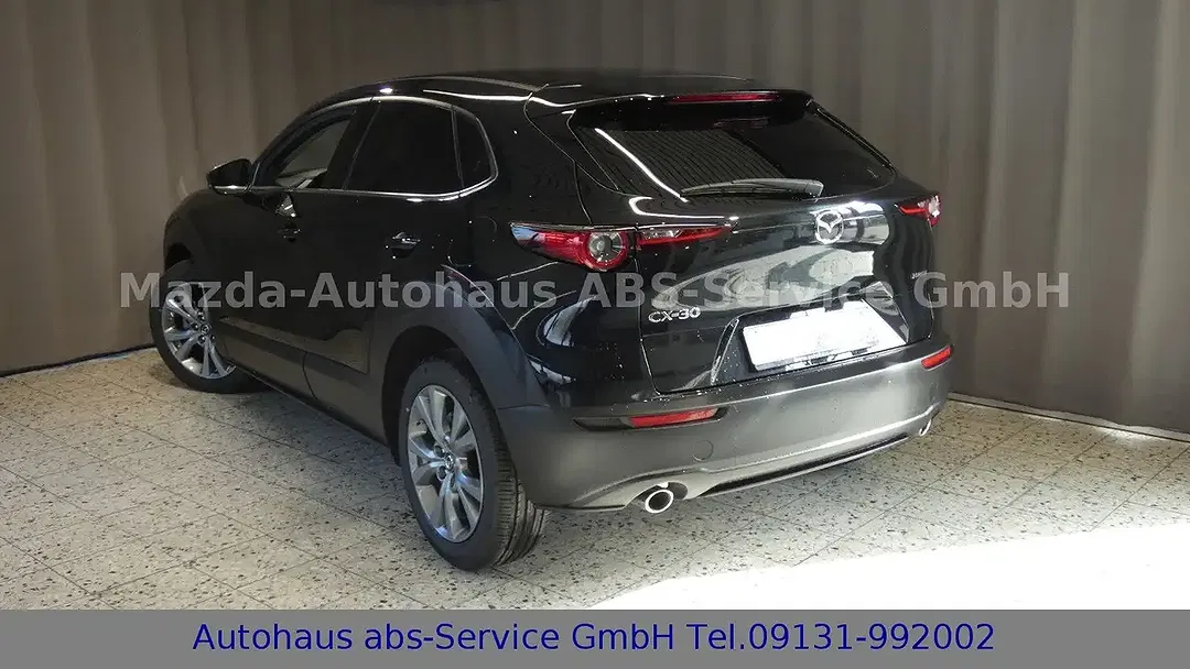 Mazda CX-3 - Thumbnail 3