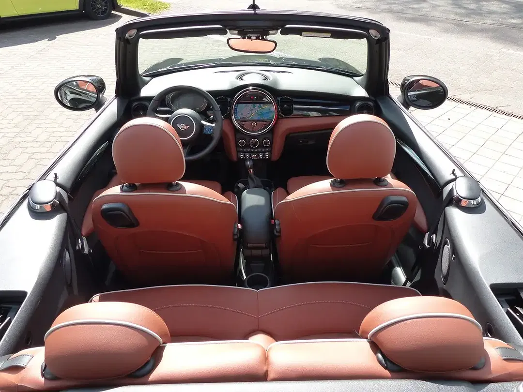 MINI One Cabrio - Thumbnail 14