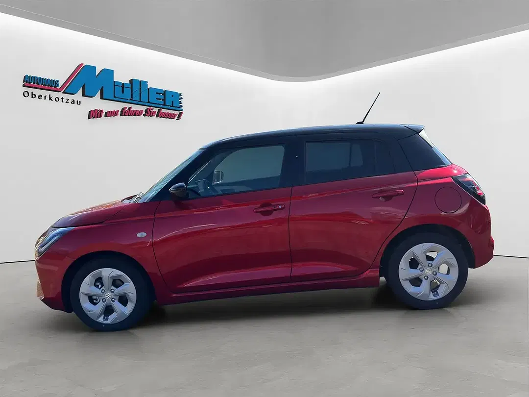Suzuki Swift - Thumbnail 3