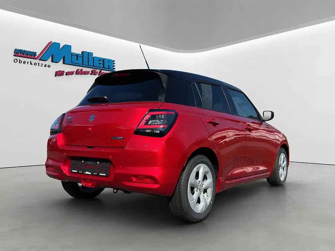 Suzuki Swift - Thumbnail 4