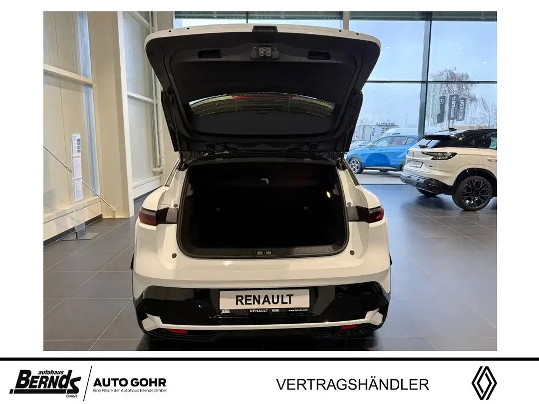 Renault Megane E-Tech - Thumbnail 5