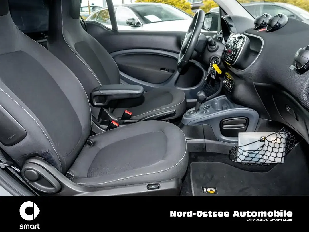 smart forTwo - Thumbnail 10