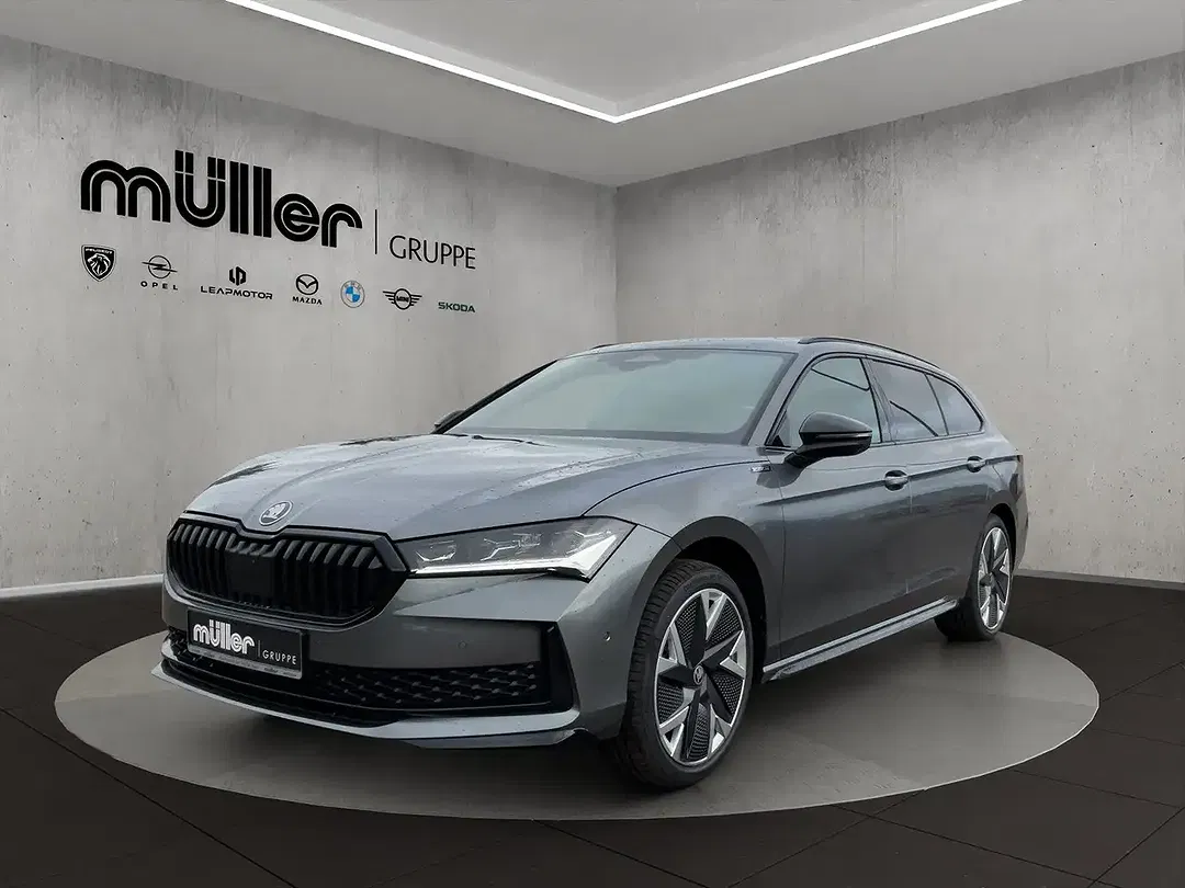 Skoda Superb - Thumbnail 1