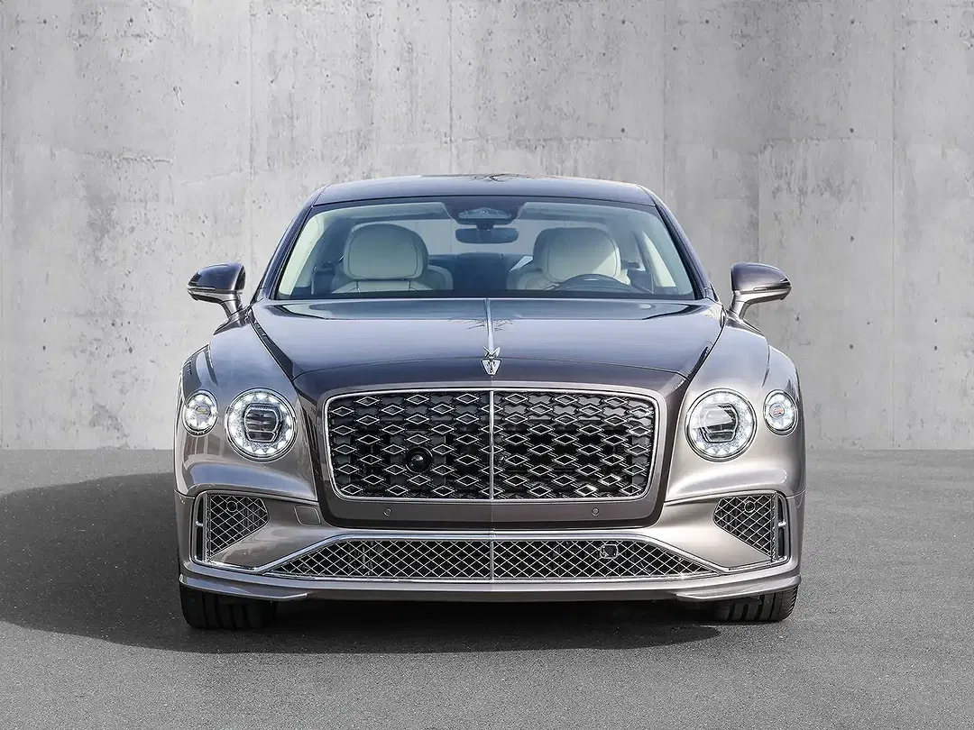 Bentley Flying Spur - Thumbnail 5
