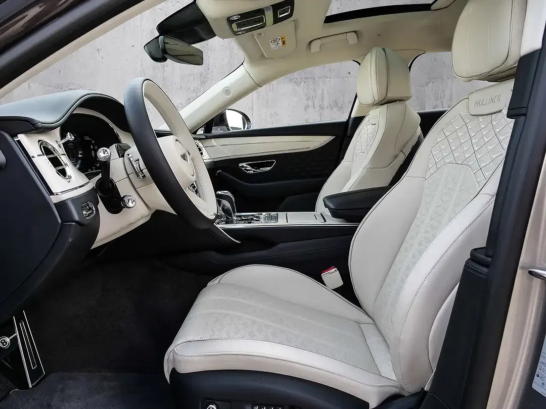 Bentley Flying Spur - Thumbnail 8