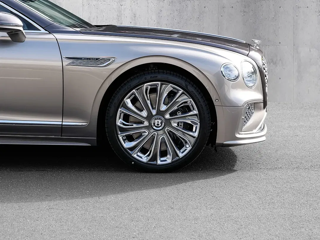 Bentley Flying Spur - Thumbnail 9