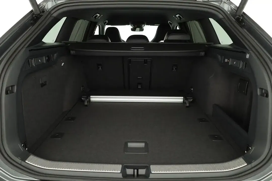 Volkswagen Passat Variant - Thumbnail 12