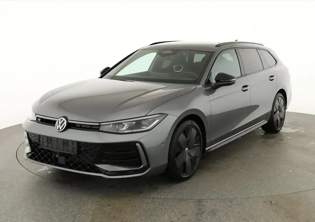 Volkswagen Passat Variant - Thumbnail 1