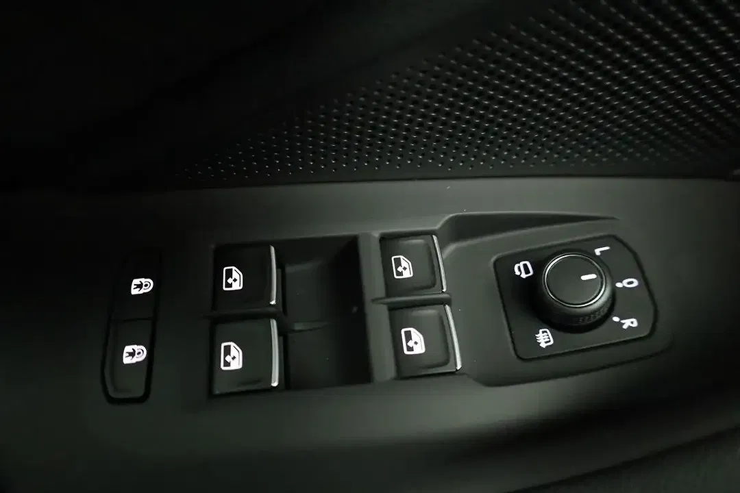 Volkswagen Passat Variant - Thumbnail 8