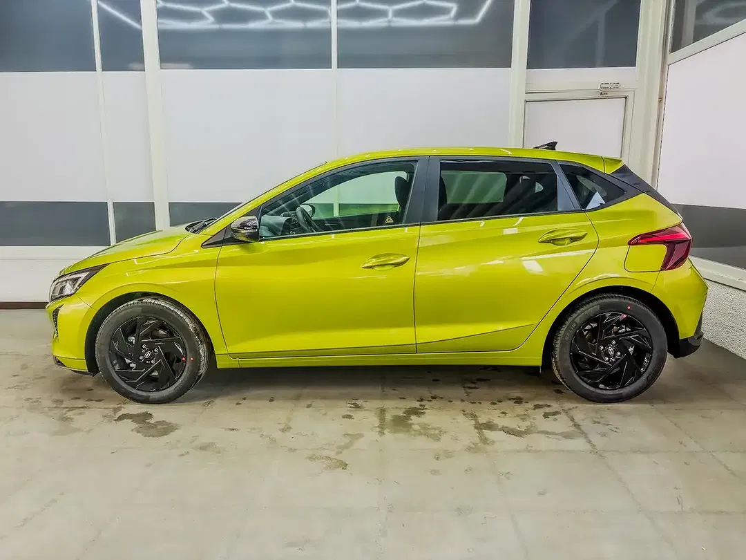 Hyundai i20 - Thumbnail 3