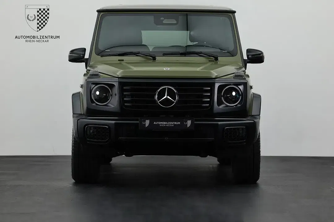 Mercedes-Benz G 500 - Thumbnail 2