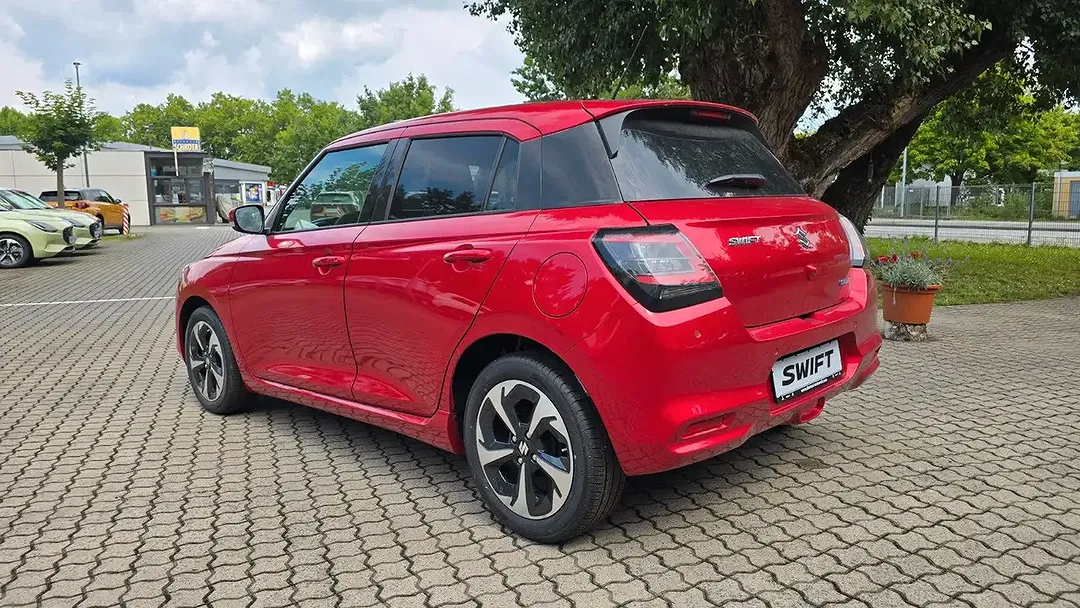 Suzuki Swift - Thumbnail 7