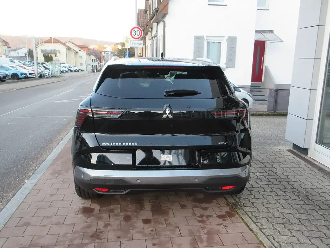 Mitsubishi Eclipse Cross - Thumbnail 6