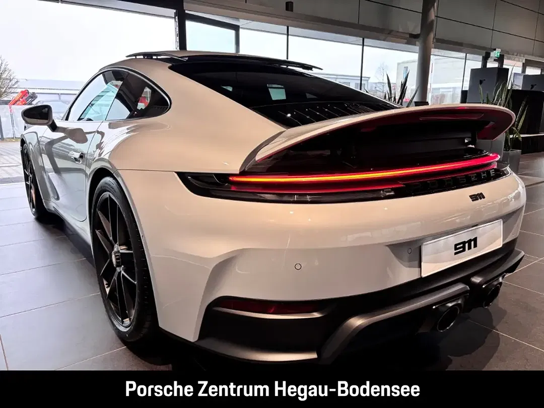 Porsche 992 - Thumbnail 14