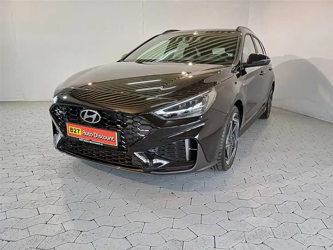 Hyundai i30 - Thumbnail 1