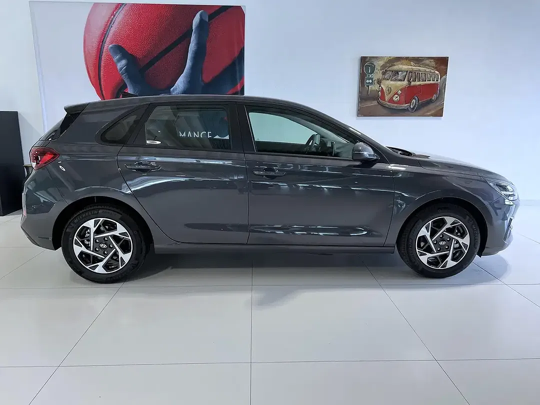 Hyundai i30 - Thumbnail 4