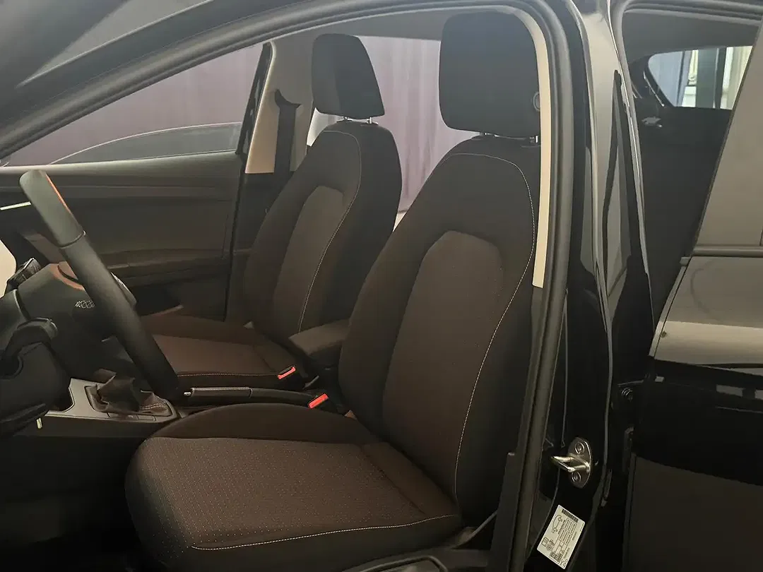 SEAT Ibiza - Thumbnail 9