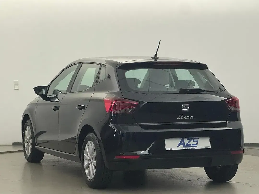 SEAT Ibiza - Thumbnail 4