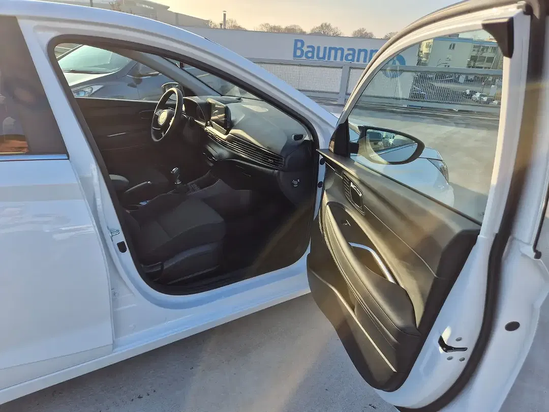 Hyundai i20 - Thumbnail 12