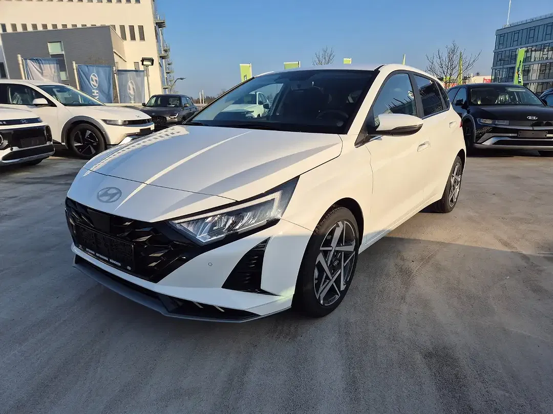 Hyundai i20 - Thumbnail 2