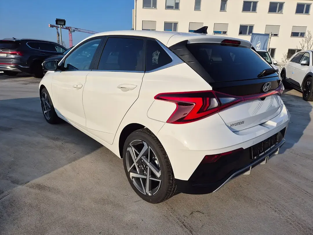 Hyundai i20 - Thumbnail 4
