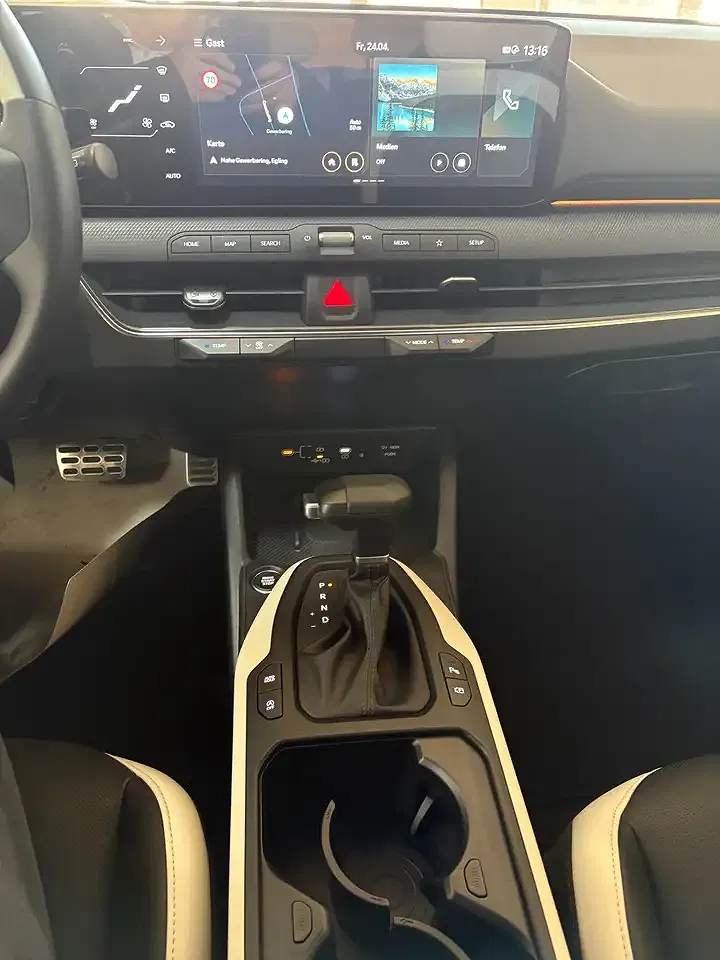 Kia K4 - Thumbnail 15