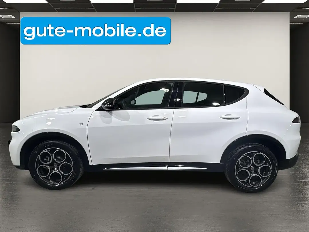 Alfa Romeo Tonale - Thumbnail 3