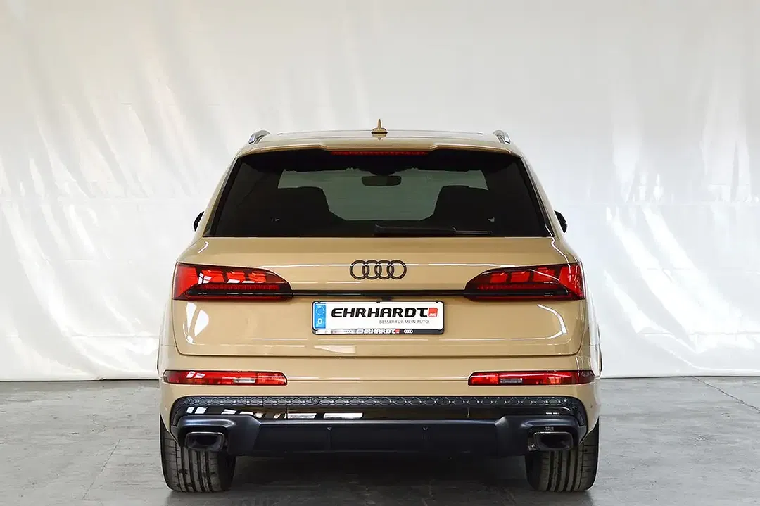 Audi Q7 - Thumbnail 4