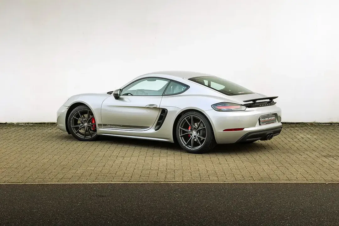 Porsche Cayman - Thumbnail 4