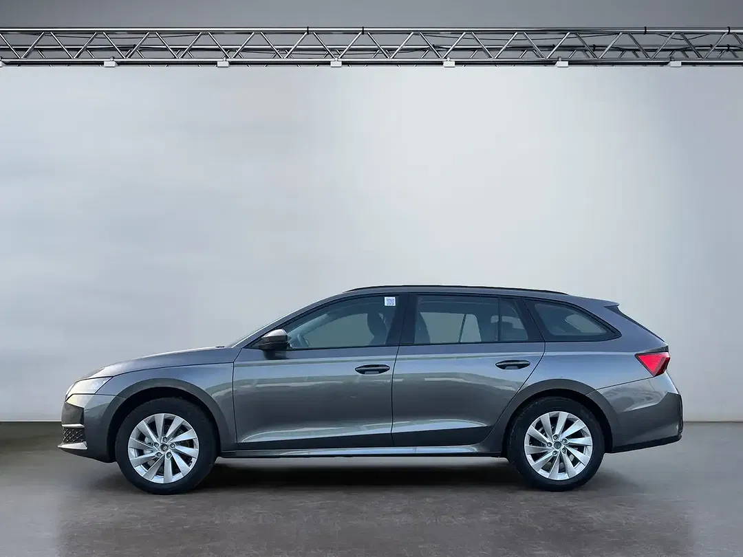 Skoda Octavia - Thumbnail 3