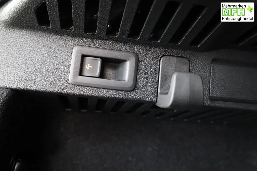 Skoda Kamiq - Thumbnail 13