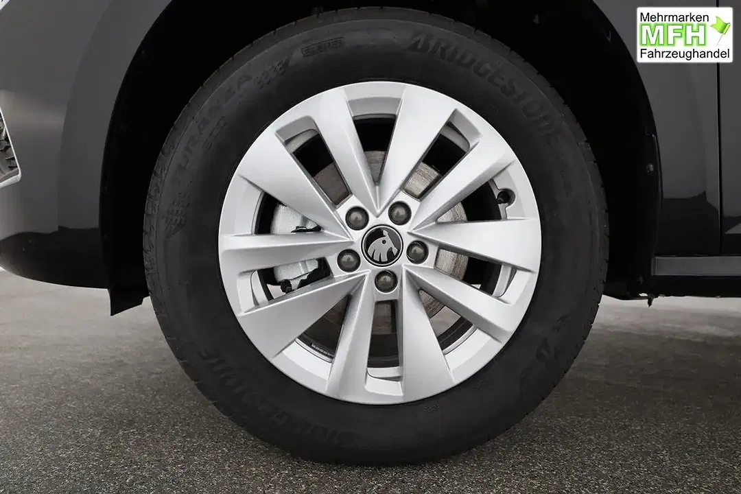 Skoda Kamiq - Thumbnail 15